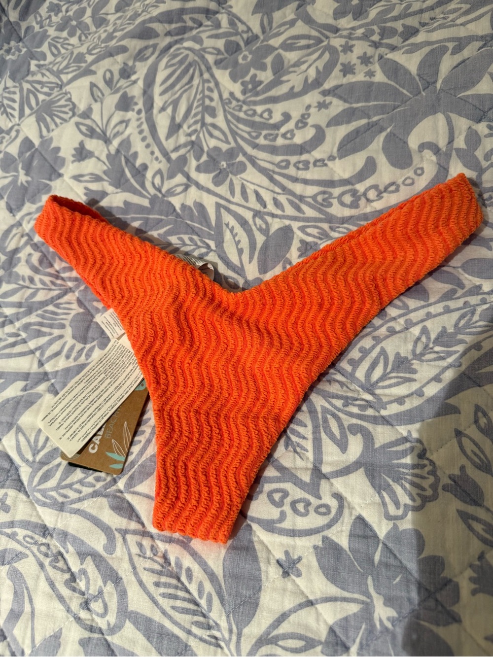 Calzedonia woman’s tiny Orange Textured Bikini Bottom size S never worn